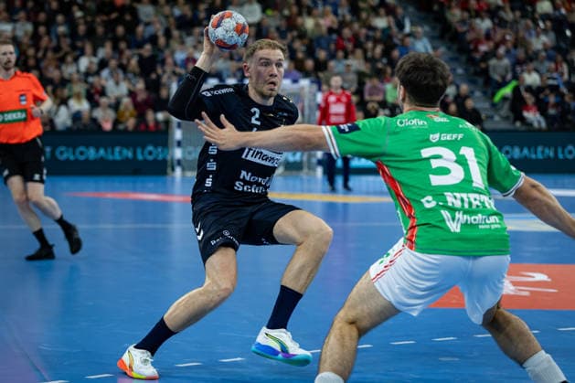 FLENSBURG, GERMANY - DECEMBER 2: Simon Pytlick (SG Flensburg-Handewitt, 02) against Gorka Nieto Marcos (IRUDEK Bidasoa Irun, 31) during the EHF European League match between SG Flensburg-Handewitt vs IRUDEK Bidasoa Irun at GP JOULE Arena on matchday 1 of the Group Matches Group A on December 2, 2025 in Flensburg, Germany. Schleswig-Holstein Germany Copyright: xBEAUTIFULxSPORTS MarioxM.xKobergx