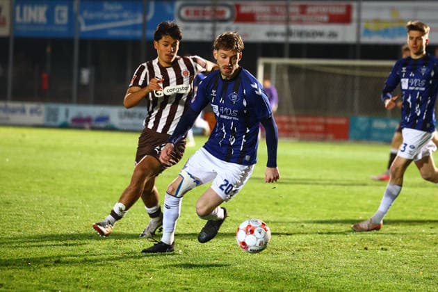 Soccer I Men I Season 2025 2026 I Regionalliga Nord I Matchday 13 I FC St Pauli II VFB Oldenburg I 02 12 2025 Marc Schröder 20, VFB Oldenburg Norderstedt Edmund Plambeck Stadion Schleswig Holstein Germany Copyright: xLobeca RalfxHomburgx