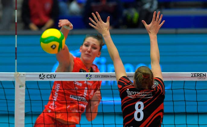 02 12 2025, Marina Lubian against Dresdens Jette Kuipers, Volleyball, Dresdner SC Carraro Prosecco DOC Conegliano, Champions League, c Dresden