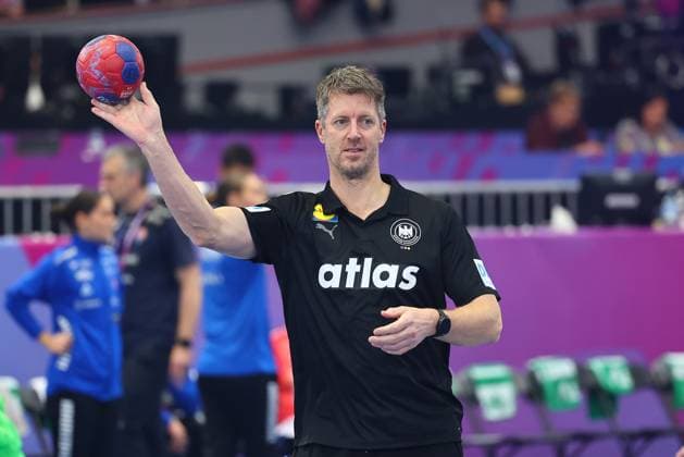 Coach Markus Gaugisch Germany Faroe Islands vs Germany, Handball, Womens World Championship, 02 12 2025 Faroe Islands vs Germany, Handball, Womens World Championship, 02 12 2025 Dortmund Copyright: xEibner-Pressefotox EP_RWS