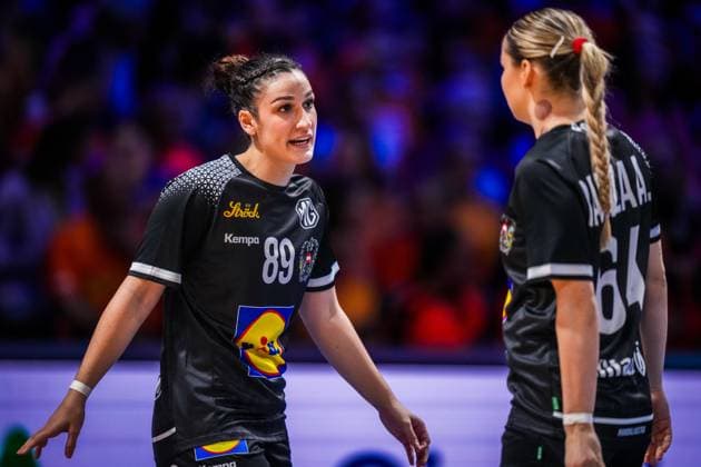 ROTTERDAM , 02-12-2025 , Rotterdam Ahoy , Womens World Championship, WM, Weltmeisterschaft Handball 2025 , match between Netherlands and Austria , picture shows Austria player Eleonora Stankovic Netherlands - Austria (women)  x32315007x Copyright: