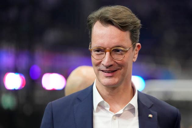 Hendrik Josef Wüst (Ministerpräsident des Landes Nordrhein-Westfalen) looks on during the 27th IHF Women s Handball World Championship, WM, Weltmeisterschaft - Main Round match between Germany and Faroe Islands at Westfalenhalle on December 2, 2025 in Dortmund, Germany. (Photo by Alex Gottschalk DeFodi Images)