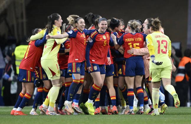 Spain v Germany - UEFA Women s Nations League 2025 ?????? MADRID, SPAIN - DECEMBER 2: Players of Spain celebrate the victory after the UEFA Women s Nations League 2025 final second leg football match between Spain and Germany at Estadio Metropolitano in Madrid, Spain on December 2, 2025. Burak Akbulut Anadolu Madrid Spain. Editorial use only. Please get in touch for any other usage.  Copyright: x2025xAnadoluxBurakxAkbulutx