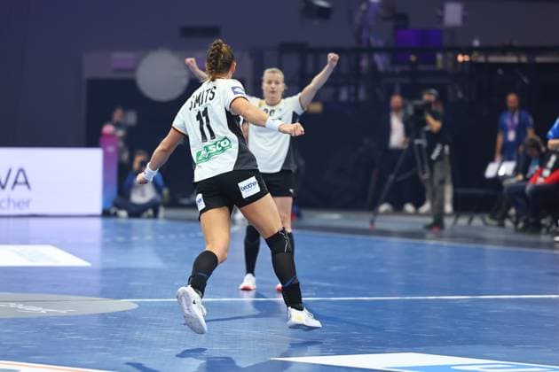 Xenia Smits Germany cheers Faroe Islands vs Germany, Handball, Womens World Championship, 02 12 2025 Faroe Islands vs Germany, Handball, Womens World Championship, 02 12 2025 Dortmund Copyright: xEibner-Pressefotox EP_RWS