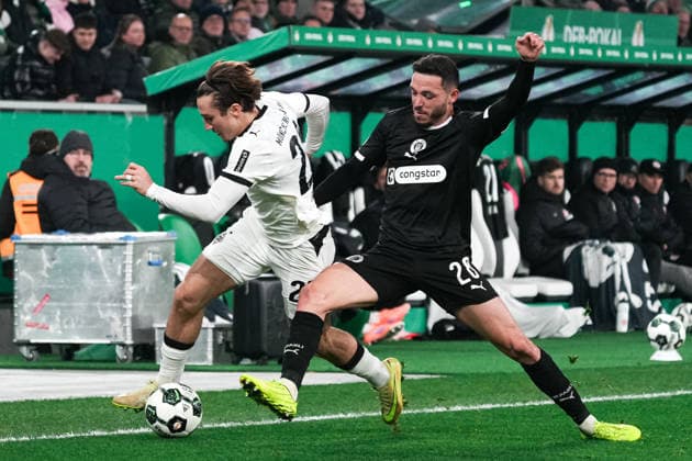 Germany DFB Cup 2025 26, Round of 16 Borussia Mönchengladbach vs FC St Pauli 02 12 2025 Borussia Park Mönchengladbach, North Rhine Westphalia Rocco Reitz 27, Borussia Mönchengladbach Mathias Pereira Location FC St Pauli, 28 Copyright: xCelinaxLeiersx