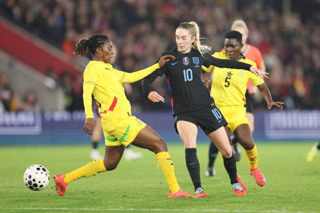 England gegen Ghana Frauen 02 Dezember 2025, Southampton Internationales Fußball-Freundschaftsspiel England gegen Ghana Frauen Missy Bo Kearns von England Foto Charlotte Wilson Abseits Southampton UK  Copyright: xCharlottexWilsonx xOffsidexOffside