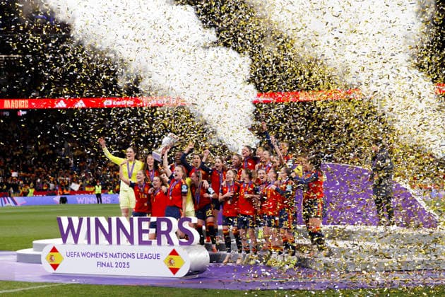 UEFA Women s Nations League final - Spain vs Germany MADRID,SPAIN - 2 December:Spanish players celebrate their UEFA Nations League title during the UEFA Women s Nations League final 2025 26 second leg match between Spain and Germany at Riyadh Air Metropolitano Stadium. (Photo by Guille Martinez f22photo) Madrid Riyadh Air Metropolitano Stadium Spain Copyright: xGuillermoxMartinezx