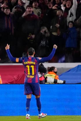 FC Barcelona, Barca v Atletico de Madrid - LaLiga EA Sports Raphinha right winger of Barcelona and Brazilcelebrates after scoring his sides first goal during the La Liga EA Sports match between FC Barcelona and Atletico de Madrid at Spotify Camp Nou on December 2, 2025 in Barcelona, Spain. Barcelona Spain  Copyright: xJosexBretonx originalFilename:bretonhernandez-fcbarcel251202_np7TY.jpg
