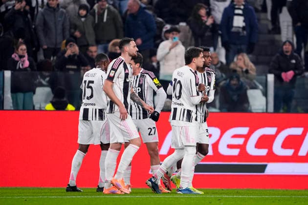 Juventus™s player celebrates after scoring the 1-0 goal for his team after Udinese s Matteo Palma own goal during the round of 16 Frecciarossa Italian Cup 2025 2026 soccer match between Juventus Fc and Udinese at Juventus Stadium in Turin, North Italy , December 2, 2025. - Soccer  Copyright: xFabioxFerrari LaPressex