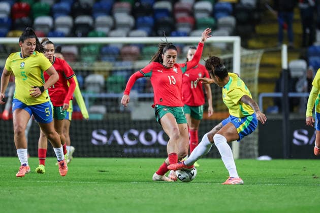 Fatima Pinto ( Portugal National Womens Team ) in action during the match between Portugal National Womens team and Brasil National Womens team, friendly preparation game at Estadio Municipal de Aveiro on 2 December 2025. Aveiro Estadio Municipal de Aveiro Aveiro Portugal Copyright: xIMAGOx xPRIMExSPORTSxIMAGESx xFILIPExOLIVEIRAx