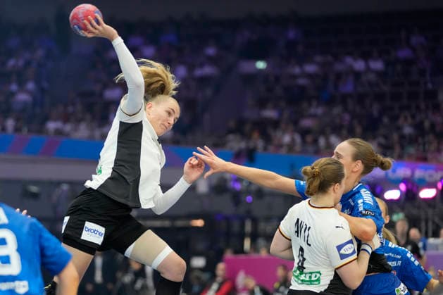 Annika Lott Germany controls the ball during the 27th IHF Women s Handball World Championship Main Round match between Germany and Faroe Islands at Westfalenhalle on December 2, 2025 in Dortmund, Germany Photo by Alex Gottschalk DeFodi Images