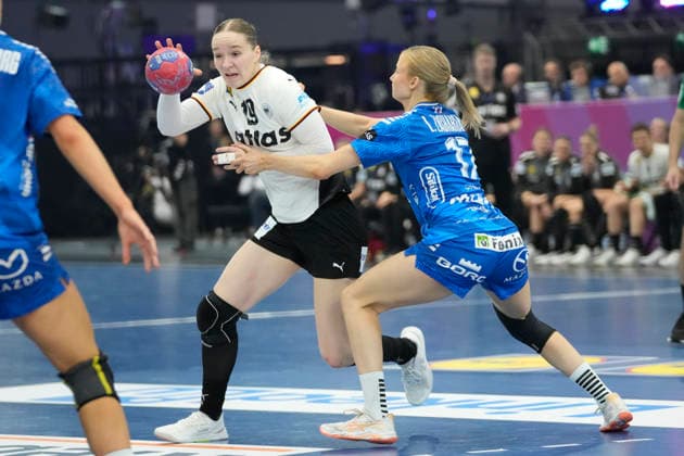 Nieke Kühne Germany and Liv Zachariasen Faroe Islands battle for the ball during the 27th IHF Women s Handball World Championship Main Round match between Germany and Faroe Islands at Westfalenhalle on December 2, 2025 in Dortmund, Germany Photo by Alex Gottschalk DeFodi Images