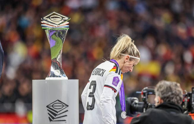 ESP, Madrid, Spain vs Germany, international match, football, UEFA, 2025 2026 season, Womens Nations League, Riyadh Air Metropolitano, final in picture Disappointment for Germany after defeat to Spain in Nations League final, Kathrin Hendrich Germany 3 DFB DFL REGULATIONS PROHIBIT ANY USE OF PHOTOGRAPHS AS IMAGE SEQUENCES AND OR QUASI VIDEO, 02 12 2025 Copyright: HMBxMedia HendrikxHamelau
