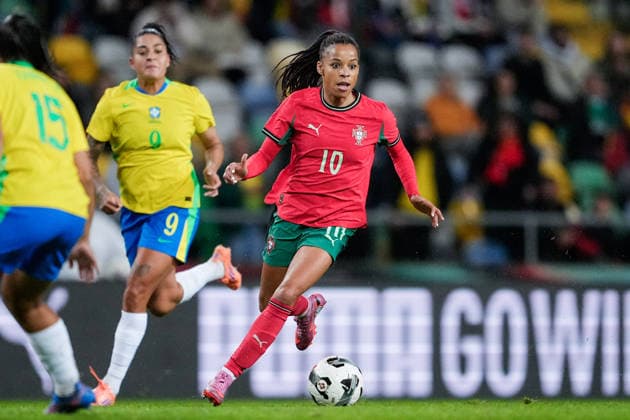 AVEIRO, PORTUGAL - DECEMBER 2: Jessica Silva of Portugal runs with the ball during a Women?s International Friendly, Länderspiel, Nationalmannschaft match between Portugal and Brazil at Estádio Municipal de Aveiro on December 2, 2025 in Aveiro, Portugal. (Photo by Pedro Loureiro Sports Press Photo) Copyright: xPedroxLoureiro SportsxPressxPhotx Sportspressphoto_SPR69132