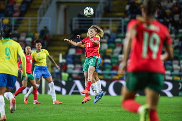 Ana Capeta ( Portugal National Womens Team ) in action during the match between Portugal National Womens team and Brasil National Womens team, friendly preparation game at Estadio Municipal de Aveiro on 2 December 2025. Aveiro Estadio Municipal de Aveiro Aveiro Portugal Copyright: xIMAGOx xPRIMExSPORTSxIMAGESx xFILIPExOLIVEIRAx