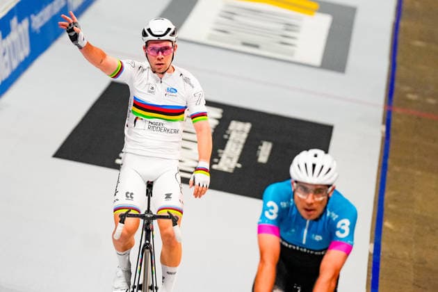 First day of the Wieler zesdaagse Rotterdam - Fabio van den Bossche during the WielerZesdaagse Rotterdam at Ahoy Rotterdam on 2 December 2025 in Rotterdam, Netherlands. (Parallax Pictures Nick Koole) Copyright: xNickxKoolex
