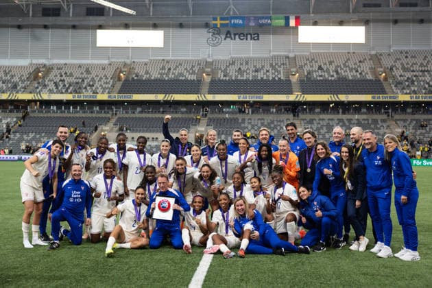 Players of France celebrate after winning the Third-place match of the UEFA Womens Nations League football match between Sweden and France at 3Arena in Stockholm, Sweden. Copyright: xAnexFrosakerx xSPPx Sportspressphoto_SPR69267