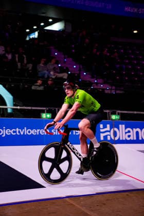First day of the Wieler zesdaagse Rotterdam - Daan Kool during the WielerZesdaagse Rotterdam at Ahoy Rotterdam on 2 December 2025 in Rotterdam, Netherlands. (Parallax Pictures Nick Koole) Copyright: xNickxKoolex