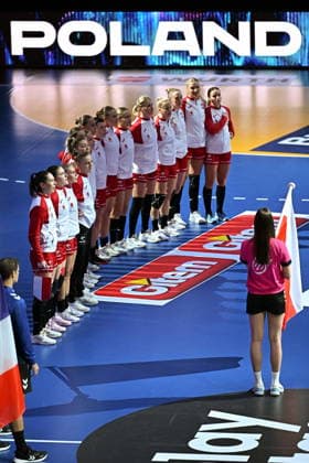 2025.12.02 s-Hertogenbosch pilka reczna kobiet Mistrzostwa Swiata Francja - Polska N z widok ilustracja zdjecie ilustracyjne zdjecia stockowe hymny Foto Lukasz Laskowski PressFocus 2025.12.02 s-Hertogenbosch IHF WomenÕs Handball World Championship, WM, Weltmeisterschaft France v Poland widok ilustracja zdjecie ilustracyjne zdjecia stockowe hymny Credit: Lukasz Laskowski PressFocus NEWSPIX.PL --- newspix.pl POLAND OUT! 