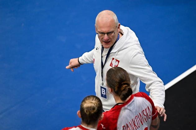 2025.12.02 s-Hertogenbosch pilka reczna kobiet Mistrzostwa Swiata Francja - Polska N z Arne Senstad Foto Lukasz Laskowski PressFocus 2025.12.02 s-Hertogenbosch IHF WomenÕs Handball World Championship, WM, Weltmeisterschaft France v Poland Arne Senstad Credit: Lukasz Laskowski PressFocus NEWSPIX.PL --- newspix.pl POLAND OUT! 