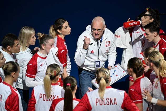2025.12.02 s-Hertogenbosch pilka reczna kobiet Mistrzostwa Swiata Francja - Polska N z Arne Senstad Foto Lukasz Laskowski PressFocus 2025.12.02 s-Hertogenbosch IHF WomenÕs Handball World Championship, WM, Weltmeisterschaft France v Poland Arne Senstad Credit: Lukasz Laskowski PressFocus NEWSPIX.PL --- newspix.pl POLAND OUT! 