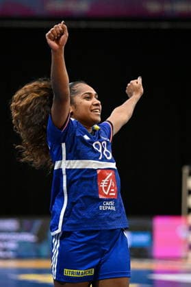 2025.12.02 s-Hertogenbosch pilka reczna kobiet Mistrzostwa Swiata Francja - Polska N z Suzanne Wajoka Foto Lukasz Laskowski PressFocus 2025.12.02 s-Hertogenbosch IHF WomenÕs Handball World Championship, WM, Weltmeisterschaft France v Poland Suzanne Wajoka Credit: Lukasz Laskowski PressFocus NEWSPIX.PL --- newspix.pl POLAND OUT! 