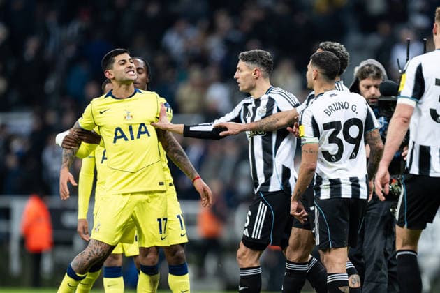 NEWCASTLE UPON TYNE, ENGLAND, DEC 2: Cristian Romero of Tottenham reacts during the Premier League match between Newcastle United and Tottenham Hotspur at St James Park on December 2, 2025 in Newcastle, England. Photo by Will Palmer SPP Copyright: xWillxPalmer SPPx Sportspressphoto_SPR69353