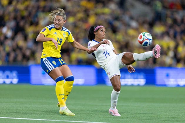 Perle Morroni (14 France) shoots the ball during the Third-place match of the UEFA Womens Nations League football match between Sweden and France at 3Arena in Stockholm, Sweden. Copyright: xAnexFrosakerx xSPPx Sportspressphoto_SPR69390