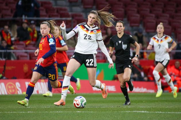 02 12 2025, xgrfx, Football UEFA Women s Nations League Final Second Leg, Spain Germany v l Claudia Pina Spain , Jule Brand German Women s National Team DFL DFB REGULATIONS PROHIBIT ANY USE OF PHOTOGRAPHS as IMAGE SEQUENCES and or QUASI VIDEO Madrid