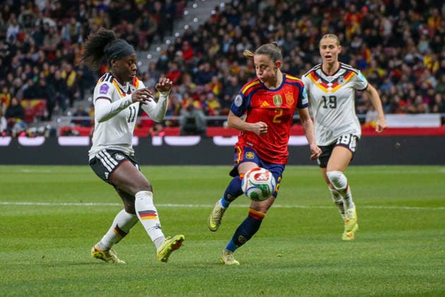 02 12 2025, xgrfx, Football UEFA Women s Nations League Final Second Leg, Spain Germany v l Nicole Anyomi German Women s National Team , Ona Batlle Spain DFL DFB REGULATIONS PROHIBIT ANY USE OF PHOTOGRAPHS as IMAGE SEQUENCES and or QUASI VIDEO Madrid