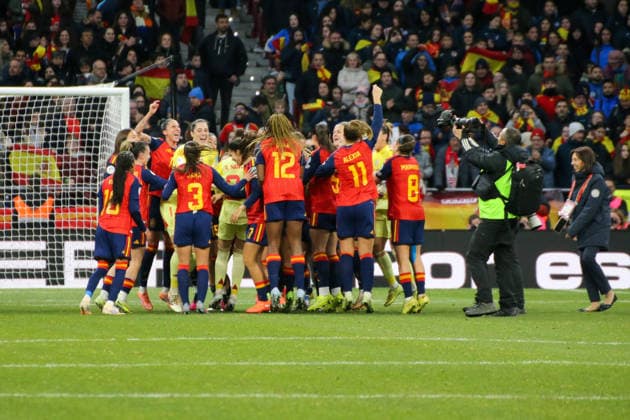 02 12 2025, xgrfx, Football UEFA Women s Nations League Final second leg, Spain Germany v l The Spanish national team wins the final of the UEFA WomenÂs Nations League DFL DFB REGULATIONS PROHIBIT ANY USE OF PHOTOGRAPHS as IMAGE SEQUENCES and or QUASI VIDEO Madrid