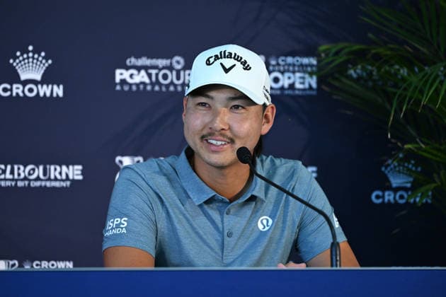 AUSTRALIAN OPEN GOLF PRO AM, Min Woo Lee of Australia speaks to media during a press conference, PK, Pressekonferenz after playing the Pro-Am round ahead of the Australian Open at the Royal Melbourne Golf Club in Melbourne, Wednesday, December 3, 2025. ( NO ARCHIVING MELBOURNE VICTORIA AUSTRALIA Royal Melbourne Golf Club  Copyright: xJAMESxROSSx 20251203122291639439