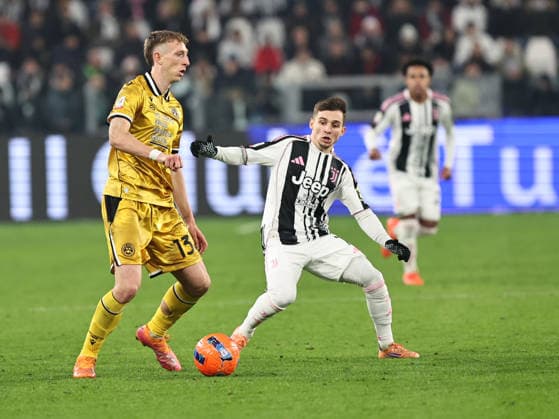Juventus FC v Udinese Calcio - Coppa Italia Nicolo Bertola participates in the Coppa Italia-Frecciarossa 2025-2026 match between Juventus and Udinese in Torino, Italy, on December 2, 2025. Torino Italy  Copyright: xLorisxRosellix originalFilename:roselli-juventus251202_npwYL.jpg