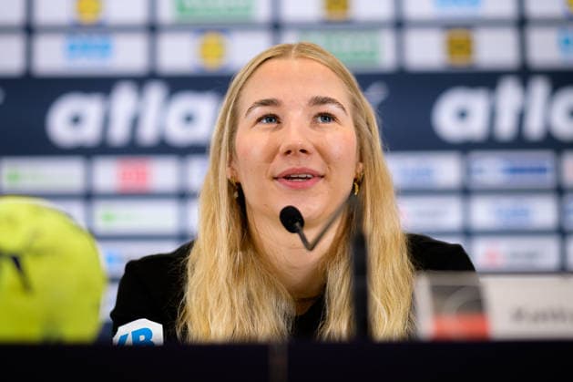 Handball, Womens World Championship, Main Round Group 2 Germany Press Conference Goalkeeper Katharina Filter Germany Portrait Face Dortmund North Rhine-Westphalia Germany