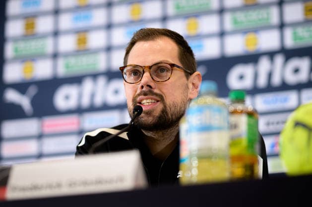 Handball, Womens World Championship, Main Round Group 2 Germany Press Conference Co Coach Frederick Griesbach Germany Dortmund North Rhine-Westphalia Germany