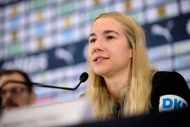 Handball, Womens World Championship, Main Round Group 2 Germany Press Conference Goalkeeper Katharina Filter Germany Dortmund North Rhine-Westphalia Germany