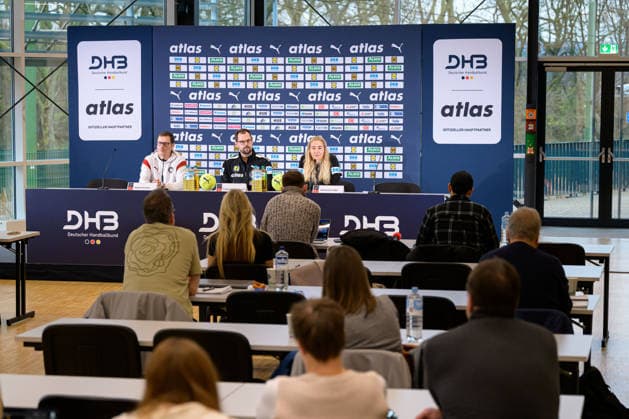 Handball, Womens World Championship, Main Round Group 2 Germany Press Conference Overview Press Conference Dortmund North Rhine-Westphalia Germany