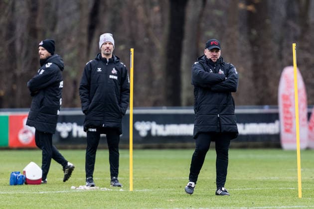 1 Soccer Bundesliga Training 1 FC Köln 03 12 2025 Lukas Kwasniok Coach 1 FC Köln 1 Soccer Bundesliga Training 1 FC Köln Geissbockheim, 03 12 2025 Copyright: xBEAUTIFULxSPORTS Wunderlx