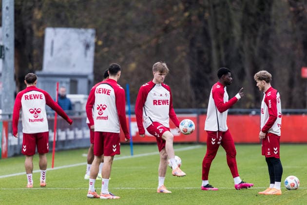 1 Soccer Bundesliga training 1 FC Cologne 03 12 2025 Marius Bülter 1 FC Cologne, 30 on the ball 1 Soccer Bundesliga training 1 FC Cologne Geissbockheim, 03 12 2025 Copyright: xBEAUTIFULxSPORTS Wunderlx