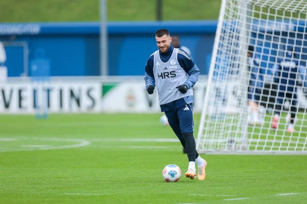 03 12 2025, Football, Season 2025 2026, 2 Bundesliga, Training FC Schalke 04, Hasan Kurucay FC Schalke 04 , Gelsenkirchen Training ground FC Schalke 04 NRW Germany xRHR PHOTO DEx Copyright: EWERT RHR-FOTOx RHR-FOTO DE