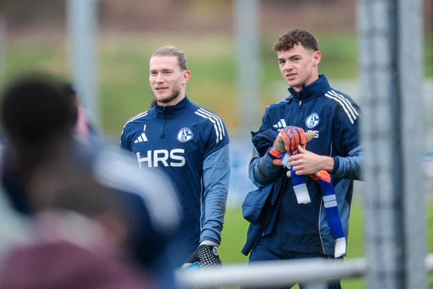 03 12 2025, Football, Season 2025 2026, 2 Bundesliga, Training FC Schalke 04, f l Loris Karius FC Schalke 04 , Luca Podlech FC Schalke 04 , Gelsenkirchen Training ground FC Schalke 04 NRW Germany xRHR PHOTO DEx Copyright: EWERT RHR-FOTOx RHR-FOTO DE