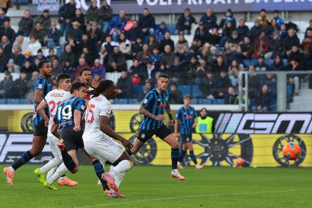 Bergamo, Italy, 3rd December 2025. Berat Djimsiti of Atalanta scores to give the hosts a 1-0 lead during the Atalanta vs Genoa Coppa Italia match at New Balance Arena, Bergamo. Picture credit should read: Jonathan Moscrop Sportimage EDITORIAL USE ONLY. No use with unauthorised audio, video, data, fixture lists, club league logos or live services. Online in-match use limited to 120 images, no video emulation. No use in betting, games or single club league player publications. SPI_027_JM_ATALANTA_GENOA_CI SPI-4320-0027