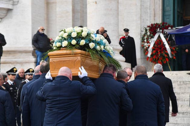 ROME, Funeral of Nicola Pietrangeli. Pictured: the arrival of the coffin.  Copyright: xD ANGELO LANDIx xipa-agency.netx xDxAngelo Landix IPA_Agency_IPA68686147