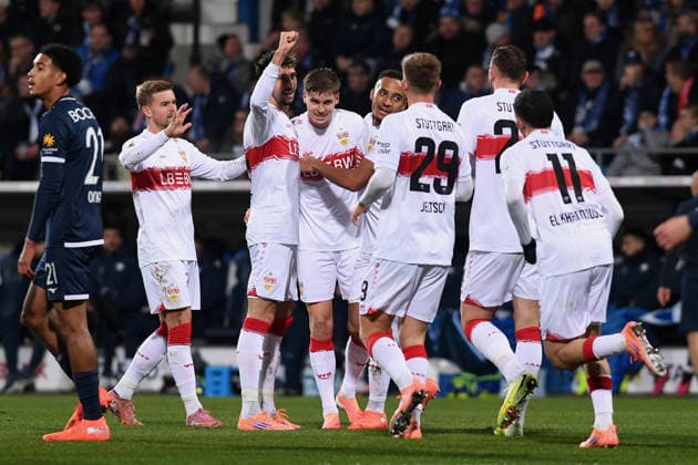 Players VfB Stuttgart celebrating, cheering after scoring the 0 1 goal during the DFB Pokal match between VfL Bochum v VfB Stuttgart, Vovovia Ruhrstadion on December 03, 2025 in Bochum, Germany Photo by Ralf Treese DeFodi Images Players VfB Stuttgart celebrates, celebrating during the DFB Pokal match between VfL Bochum v VfB Stuttgart at Vonovia Ruhrstadion on December 3, 2025 in Bochum, Germany Photo by Ralf Treese DeFodi Images Photo by Ralf Treese DeFodi Images