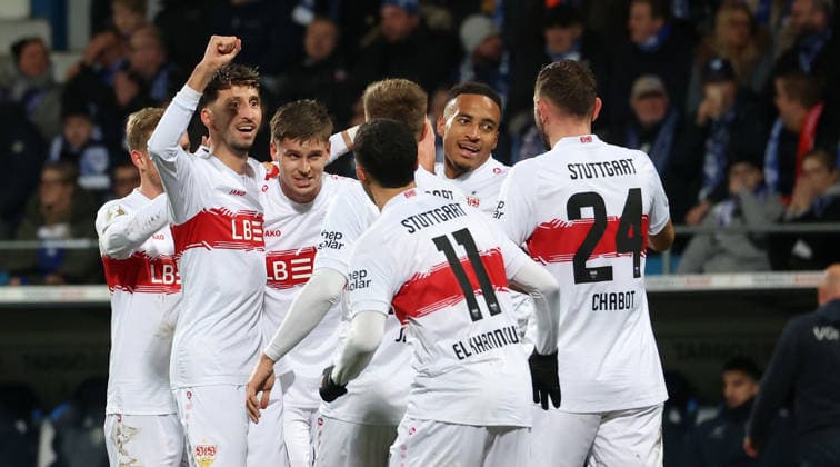 Bochum , DfB Pokal soccer VfL Bochum vs VfB Stuttgart, Stuttgart celebrating the goal to 0 1, from left Atakan Karazor, Ramon Hendriks, Bilal El Khannouss, Finn Jeltsch, Jamie Leweling, Jeff Chabot VfB According to the regulations of the DFL German Football League, it is prohibited to use or have used photos taken in the stadium and or from the game in the form of sequential images and or video-like photo series