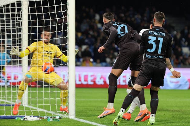 Napoli™s Lorenzo Lucca goal 1-0 during the round of 16 Frecciarossa Italian Cup 2025 2026 soccer match between Napoli and Cagliari at Maradona Stadium in Naples, south Italy - December 3, 2025. - Soccer  Copyright: xAlessandroxGarofalo LaPressex