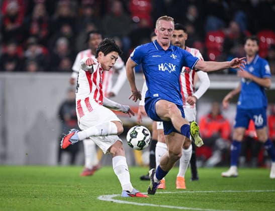 Football DFB Cup round of 16 2025 2026 03 12 2025 SC Freiburg SV Darmstadt 98 Isac Lidberg re, SV Darmstadt 98 v Yuito Suzuki