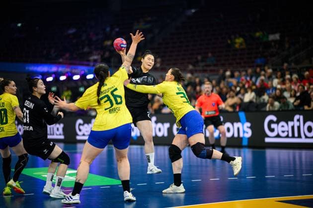 DORTMUND, GERMANY - 3 DECEMBER, 2025: - Women s Handball World Championship, WM, Weltmeisterschaft 2025 Brazil vs South Korea at Westfallenhalle.  Copyright: xVitaliixKliuievx