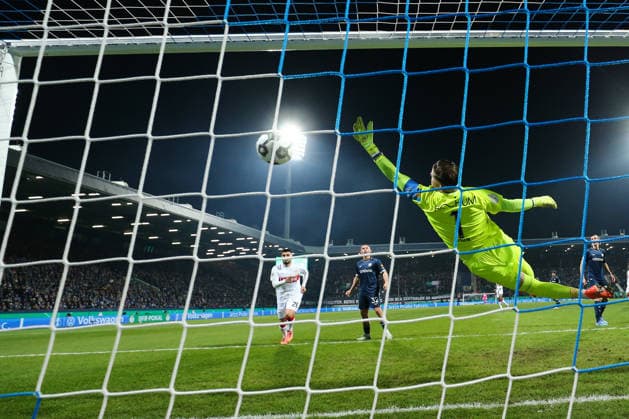 Bochum, Vonovia Ruhrstadion, 03 12 25, GER, Men, DFB Pokal, Round of 16, Season 2025 2026, VfL 1848 Bochum VfB Stuttgart, Own goal by Philipp Strompf VfL Bochum to 0 1 DFB DFL REGULATIONS PROHIBIT ANY USE OF PHOTOGRAPHS AS IMAGE SEQUENCES AND OR QUASI VIDEO Copyright: JoachimxBywaletz xJB-Sportfoto
