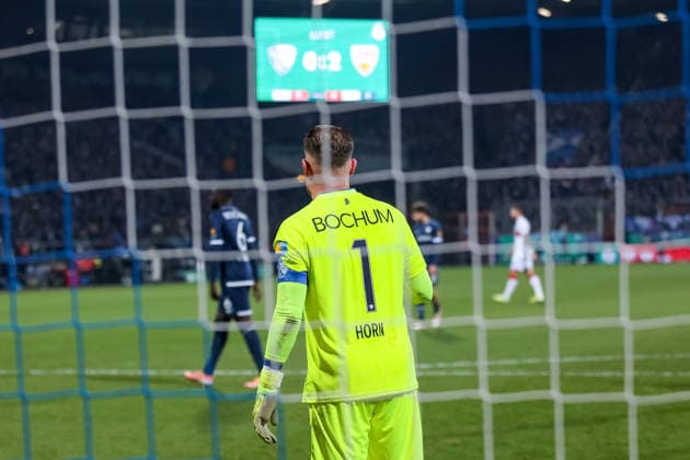 Timo Horn VfL Bochum GER, VfL Bochum vs VfB Stuttgart, Football, DFB Pokal, Round of 16, Season 2025 2026, 03 12 2025 DFL REGULATES PROHIBIT ANY USE OF PHOTOGRAPHS AS IMAGE SEQUENCES AND OR QUASI VIDEO GER, VfL Bochum vs VfB Stuttgart, Football, DFB Pokal, Round of 16, Season 2025 2026, 03 12 2025 Bochum Copyright: xEibner-Pressefoto FrankxZeisingx EP_FZG
